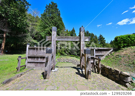 Hachioji Castle in Musashi Province: Current state of the enclosures and other structures Hachioji Castle in Musashi Province: Current state of the enclosures and other structures 129920266