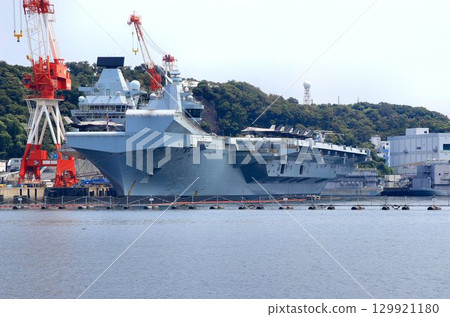 The British aircraft carrier "Prince of Wales" will be deployed to the Indo-Pacific region to demonstrate its deterrent power in maintaining peace. 129921180