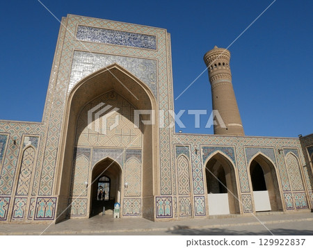 Kalon Mosque and Kalon Minaret (Bukhara, Uzbekistan) 129922837