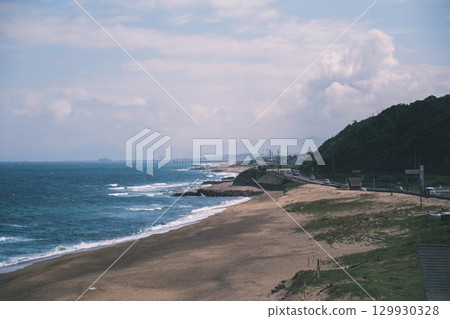 [Hakuto Coast] Coastal road and beautiful scenery of the Sea of Japan 129930328
