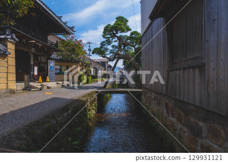 [Kurayoshi White-Walled Storehouses] A traditional Japanese landscape 129931121