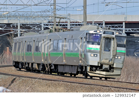 函館本線 豐幌江別 JR 北海道 733 系 B-114 編組(札幌) 函館本線 豐幌江別 JR 北海道 733 系 B-114 編組(札幌) 129932147