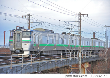 函館本線 豐幌江別 JR 北海道 733 系列 B-107 編組(札幌) 函館本線 豐幌江別 JR 北海道 733 系列 B-107 編組(札幌) 129932148