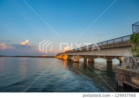 夕陽下的近江橋，滋賀縣大津市 129937568