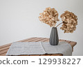 Dried flowers in the room 129938227