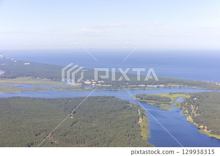 歐洲拉脫維亞裡加灣的鳥瞰圖 129938315