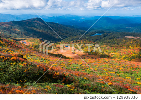 秋季攀登栗駒山(栗駒山~前岳:龍泉原) 秋季攀登栗駒山(栗駒山~前岳:龍泉原) 129938330