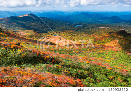 秋季攀登栗駒山(栗駒山~前岳:龍泉原) 秋季攀登栗駒山(栗駒山~前岳:龍泉原) 129938350