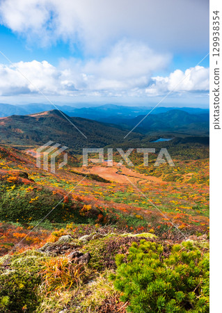 秋季攀登栗駒山（栗駒山～前岳：龍泉原） 129938354