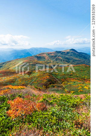 秋季攀登栗駒山(栗駒山~益山:益山眺望) 秋季攀登栗駒山(栗駒山~益山:益山眺望) 129938369