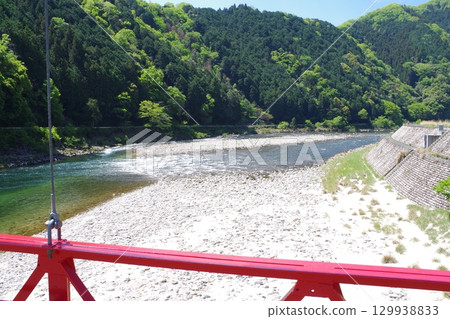 太田川沿岸的清新綠色風景 129938833