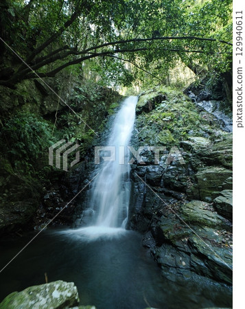 Yamaguchi City/Kinkei Falls (Onna Falls) Yamaguchi City/Kinkei Falls (Onna Falls) 129940611