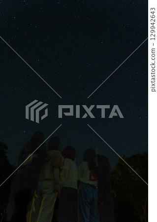 我仰望星空 我仰望星空 129942643