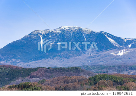 北亙岳的殘雪 129942651