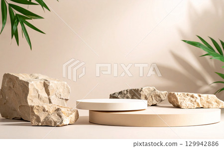 簡單的米色背景 129942886