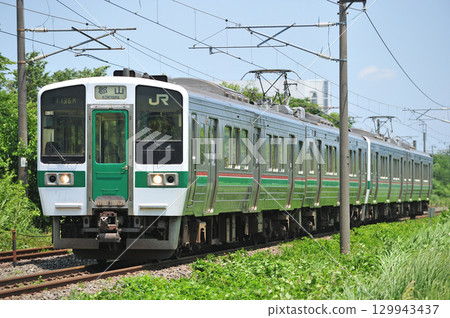 Tohoku Main Line, Iokawa-Hiwada, JR East, 719 series, H-29+H-25 formation (Sendai) Tohoku Main Line, Iokawa-Hiwada, JR East, 719 series, H-29+H-25 formation (Sendai) 129943437
