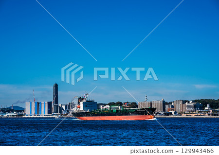 從諾福克廣場眺望下關 [福岡縣北九州市] 129943466