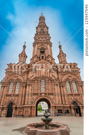 Bell tower of the Epiphany Cathedral in Kazan, Russia 129947040