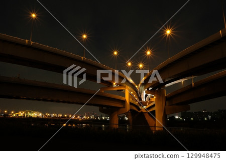 公路交界處 公路交界處 129948475