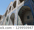 Ulughbek Madrasah (Samarkand, Uzbekistan) 129950947