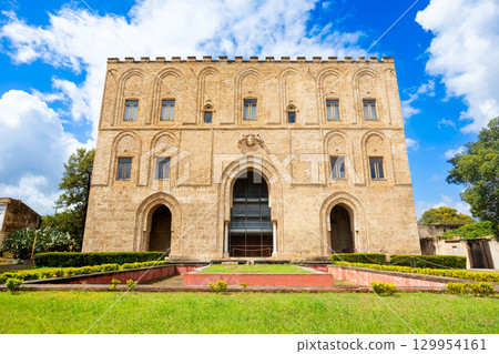 Zisa Palace or Palazzo della Zisa, Palermo Zisa Palace or Palazzo della Zisa, Palermo 129954161