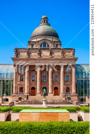 Bavarian State Chancellery or Bayerische Staatskanzlei, Munich Bavarian State Chancellery or Bayerische Staatskanzlei, Munich 129954411