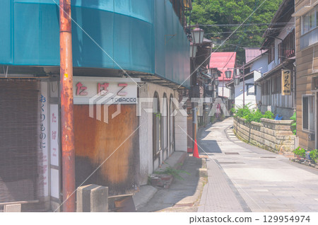 [Shibu Onsen] Street corner scenery [Yamanouchi Town, Shimotakai District] 129954974