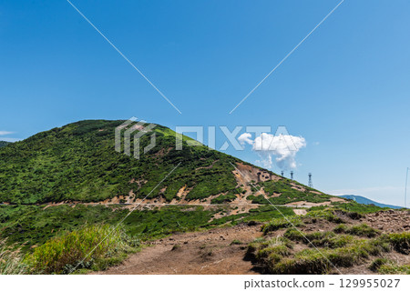 The remains of the Ogushi Mine seen from Kenashi Pass 129955027