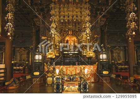 Inside the main hall of Saikyoji Temple in Otsu, Shiga 129955095