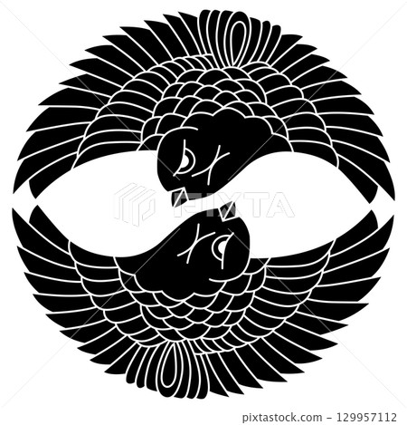 這是家族徽章。它是一對麻雀,一個在另一個之上。 這是家族徽章。它是一對麻雀,一個在另一個之上。 129957112