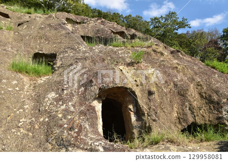 Yoshimi Hyakuana on a clear day in Saitama 129958081