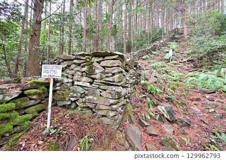 Nagaiwa Castle (Buzen Province), a prefectural historic site in Nakatsu City, Oita Prefecture. Stone walls and enclosures. Nagaiwa Castle (Buzen Province), a prefectural historic site in Nakatsu City, Oita Prefecture. Stone walls and enclosures. 129962793