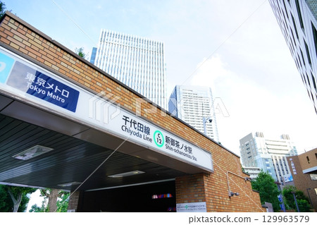 新御茶水地鐵站 129963579