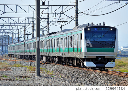 川越線 南古谷指荻 JR 東日本 E233 系列 7000 系列 109(川越) 川越線 南古谷指荻 JR 東日本 E233 系列 7000 系列 109(川越) 129964184