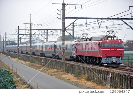 Takasaki Line Okabe-Fukaya JR East EF81-81 (Tabata) + E26 series (Oku) Cassiopeia return 129964847