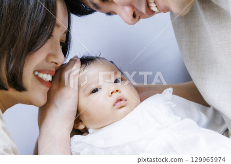 Parents and babies Parents and babies 129965974