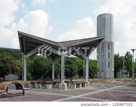 前開口 PA（東行） 129967501