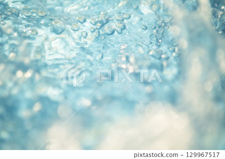 Sparkling water surface - summer color image 129967517