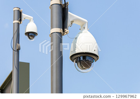一排排監視器 一排排監視器 129967962