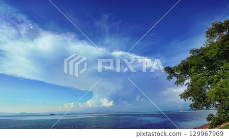 琵琶湖與夏天的雲朵 琵琶湖與夏天的雲朵 129967969
