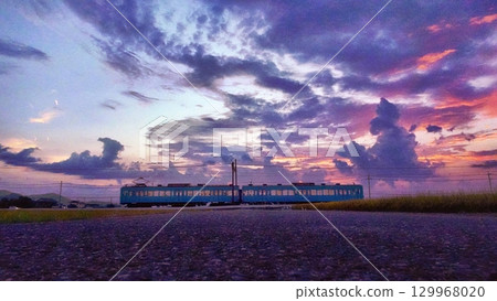 summer cloud train 3 129968020