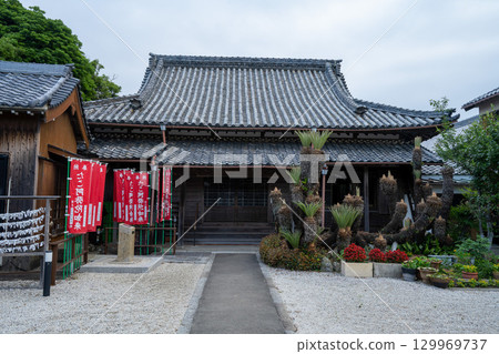 岩屋寺是愛知縣南知多市尾張高野山宗的總本山 岩屋寺是愛知縣南知多市尾張高野山宗的總本山 129969737