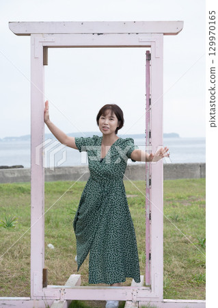 Anywhere Door on Himaka Island 129970165