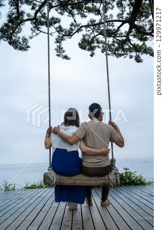 愛知縣南知多市日賀島的情人鞦韆 129971217