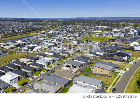 Residential houses in the suburb of Oran Park in NSW, Australia Residential houses in the suburb of Oran Park in NSW, Australia 129972679