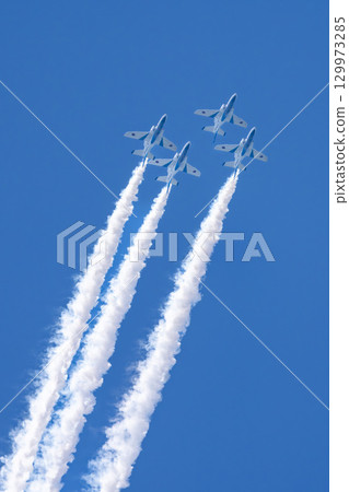 Summer blue sky and the Blue Impulse at Matsushima Air Base, Higashimatsushima City, Miyagi Prefecture 129973285