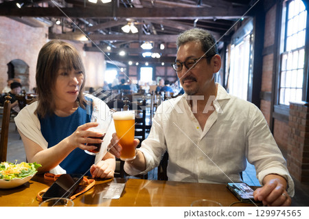 Drinking beer at a restaurant in the Handa Red Brick Building (formerly the site of Kabuto Beer), Handa, Aichi Prefecture Drinking beer at a restaurant in the Handa Red Brick Building (formerly the site of Kabuto Beer), Handa, Aichi Prefecture 129974565