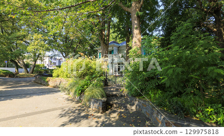 Yamate Western-style building, Ehrisman Residence, surrounded by greenery 129975818