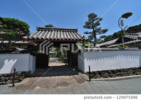 The place where Masayuki and Nobushige Sanada were imprisoned: Zenmyoin Temple (Sanada-an) in Kudoyama, Ito District, Wakayama Prefecture The place where Masayuki and Nobushige Sanada were imprisoned: Zenmyoin Temple (Sanada-an) in Kudoyama, Ito District, Wakayama Prefecture 129975896
