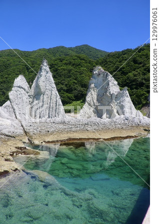 Hotokegaura Ganryu Rock (Sai Village, Aomori Prefecture) Hotokegaura Ganryu Rock (Sai Village, Aomori Prefecture) 129976061